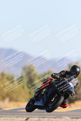 media/Jan-18-2024-Racers Edge (Thu) [[008952c709]]/B Group/Session 4 (Turn 7)/